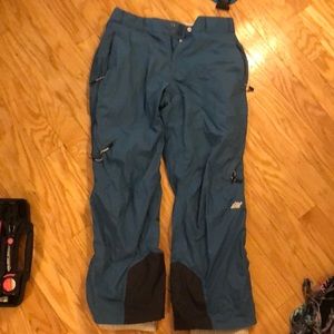 Snowboard pants